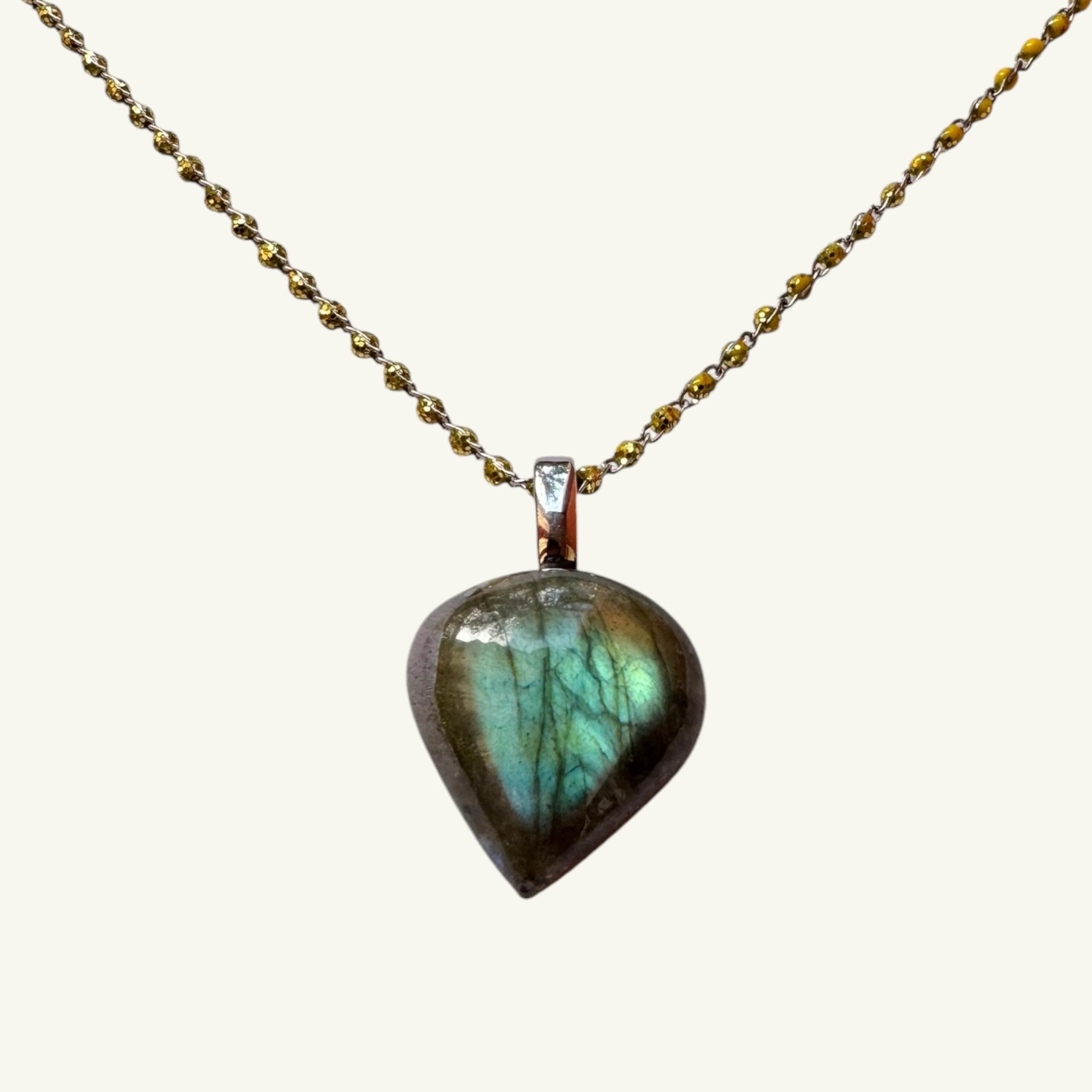 Collana labradorite 21x20 mm Sharifa Crystals